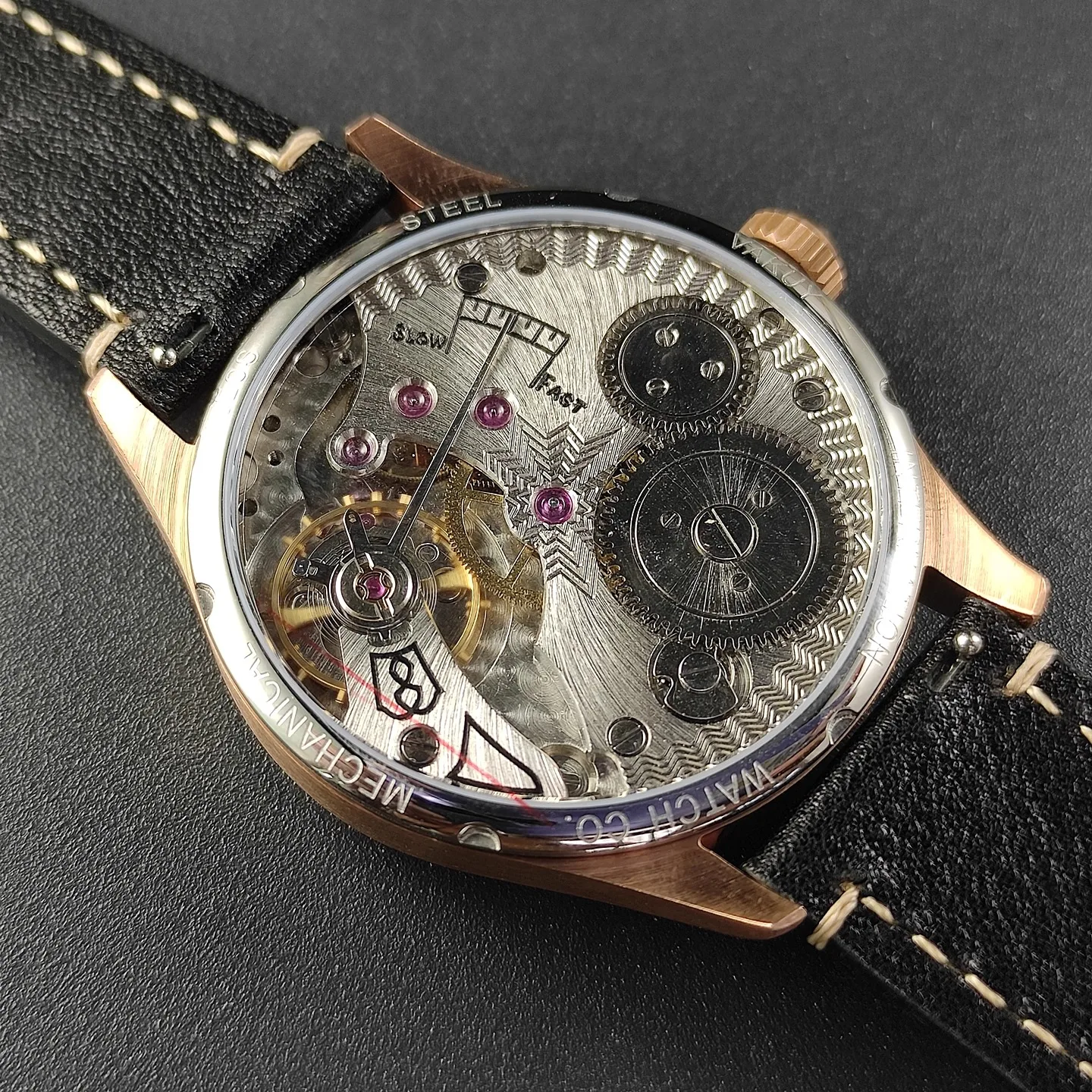 Reloj mecánico manual para hombre de 40 mm en bronce estaño con esfera grabada, tachuelas plateadas 3D, manecillas azul calor, gaviota ST3621 Jones Swor