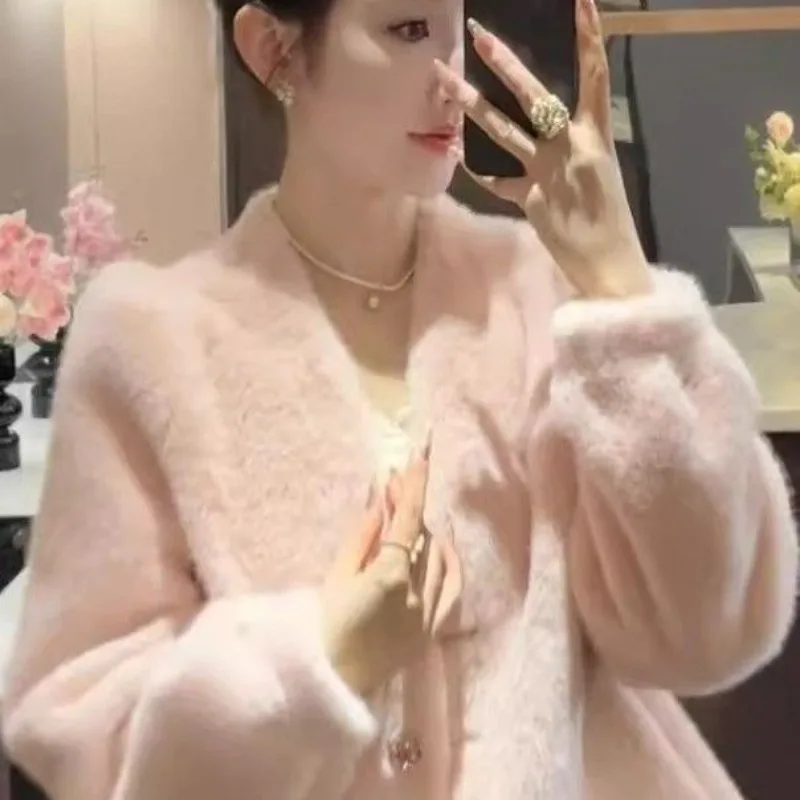 Women's Sweet Fairy Fall Winter Fur Coat Long-sleeved Warm Short Faux Jacket V-neck Senior Simple Comfortable Brand Fashion