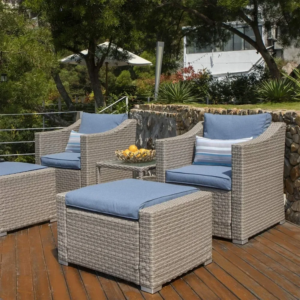 XMSJ Outdoor Furniture Lounge Set, almofadas grossas, mesa de vidro, 2 otomanos, 2 travesseiros de jardim, sofá secional, 5 pcs