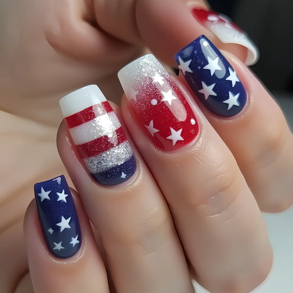 

24PCS Shiny Star False Nail American Red Gradient Blue Stripes Design Medium Square Stick on Nail Acrylic Wearable Fake Nail Tip