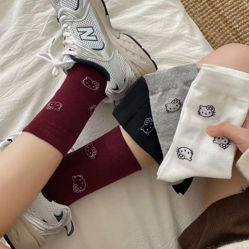 

4 Pairs Y2K Sanrio Hello Kitty Adult Socks for Girls Medium Socks Cartoon Anime New Korean style Black White Sock Women Female
