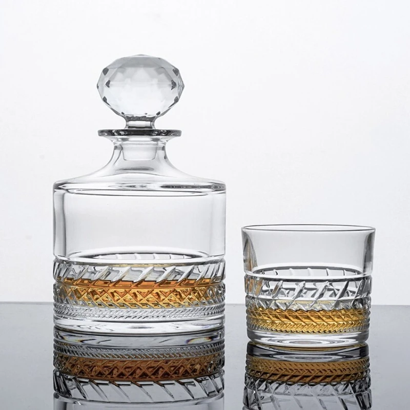 Crystal Glass Modern Foreign Wine Whiskey Bottle Decanter with Lid