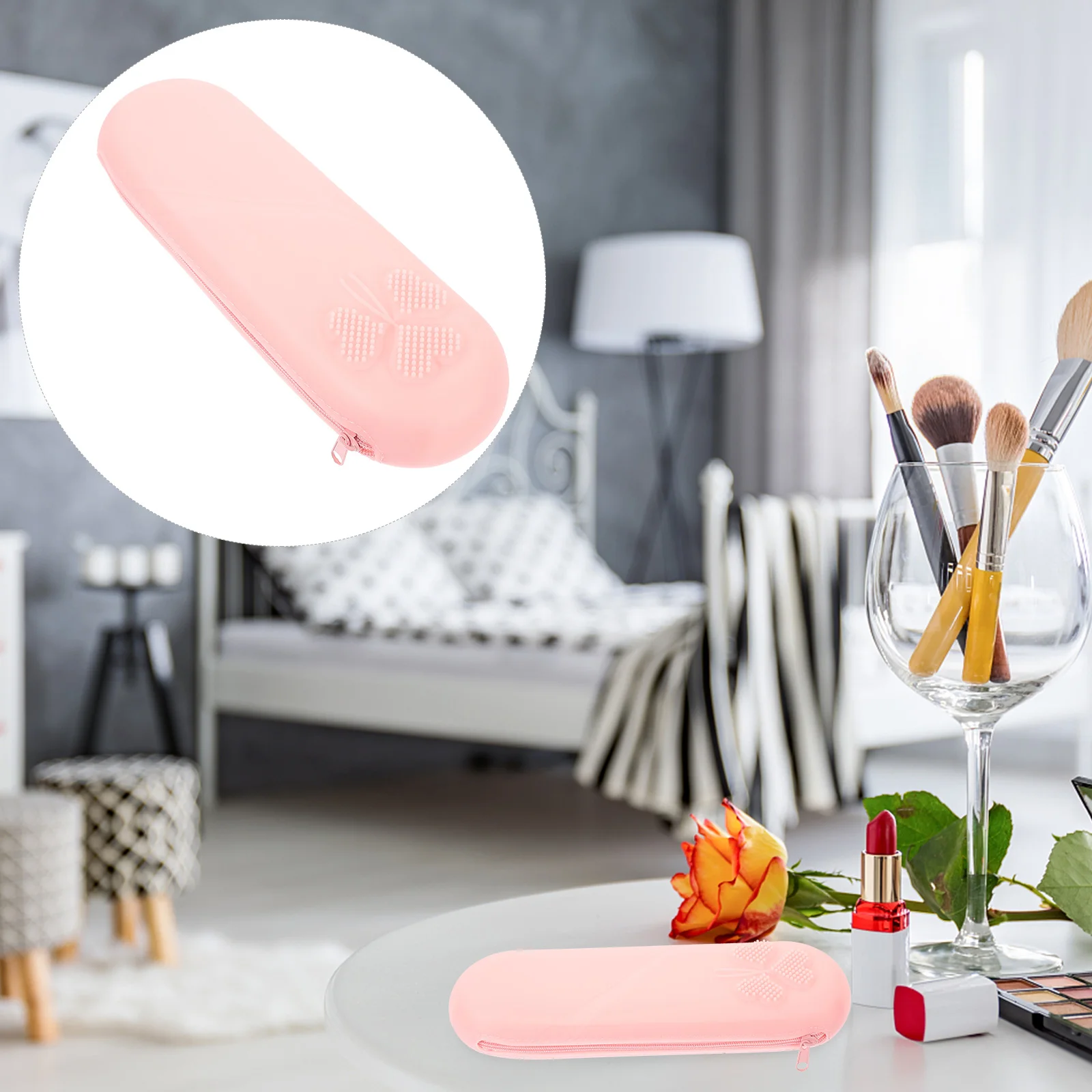 

Travel Makeup Make Up Brush Traveling Case Portable Silicone Travel Holder Compact Lightweight Organizer Makeup Brush Holder