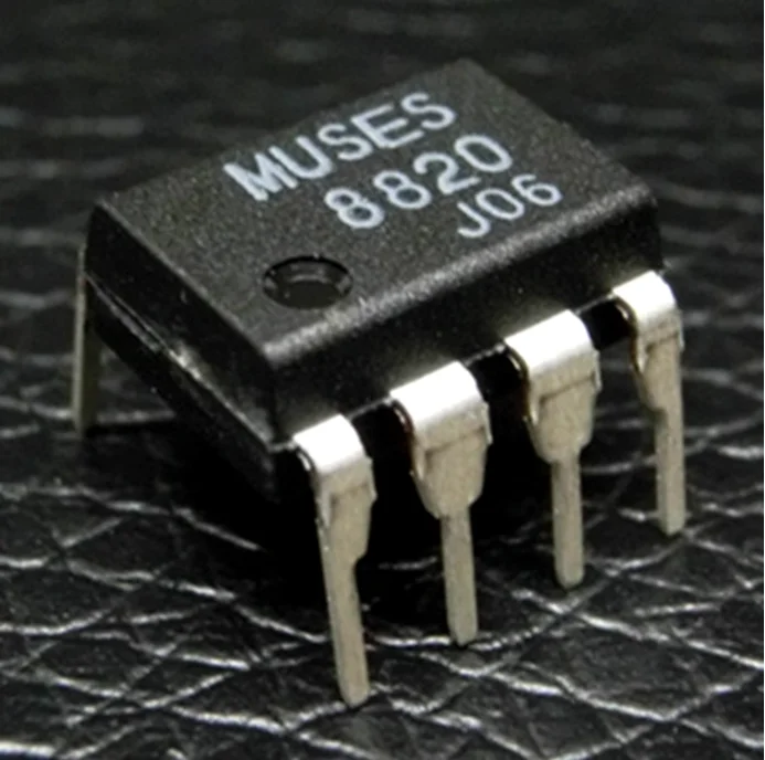 

JM/JRC MUSES8820 — новый двойной операционный усилитель с биполярным входом и высоким качеством звука. Особенности малошумя: 4,5 нВ/√Гц.