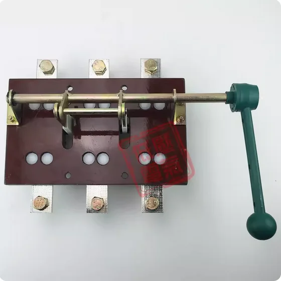 

HD14B-600A 3P tripole single turn off one-way isolation switch side（brass）