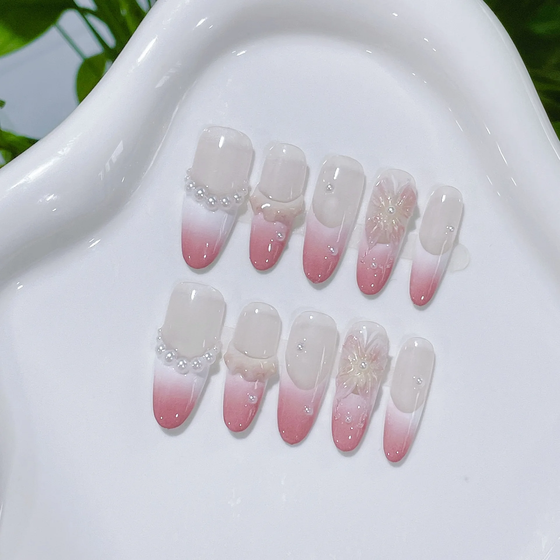 

10pcs Handmade French Press on Nails Sweet Cute Pink Bow Pearl Design Fake Nail Tips for Wearable Ins Korean Spice Women Girls