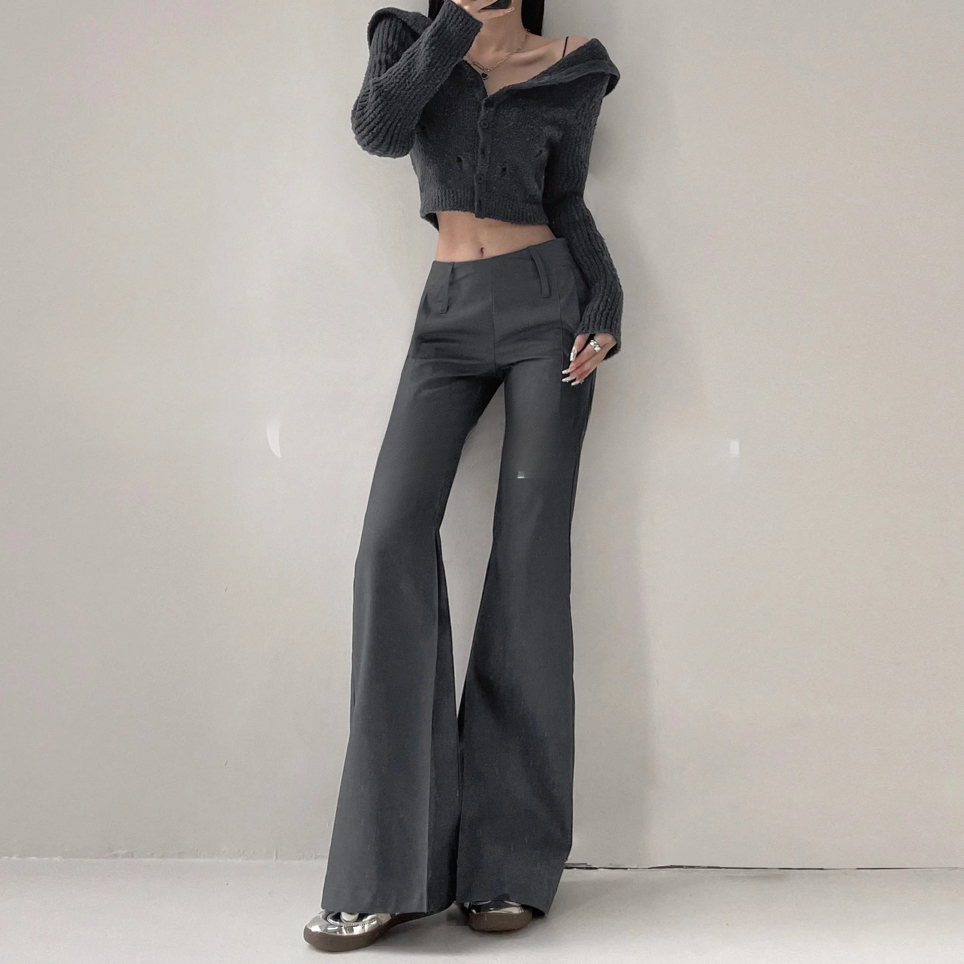 Ruffled Low-waist Suit Pants for Women, Autumn Vintage, Slim-fitting, Flattering, Comfortable, Straight-leg, Mini-flared Pants