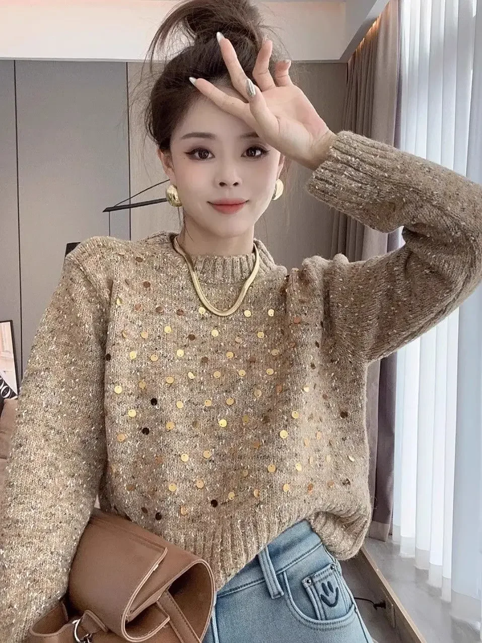 2024 Winter New Elegant Retro Glitter Sweater for Women New Winter Korean Style Leisure High-end Beautiful Knitted Top for Women