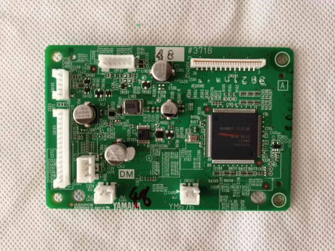 Electronic Piano P4…