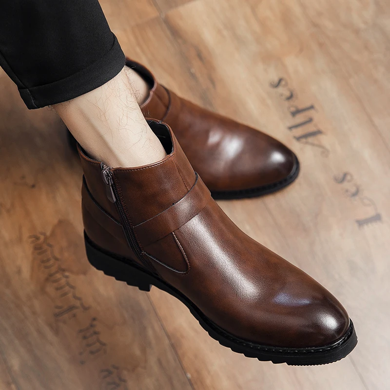 أزياء الرجال منتصف أعلى تشيلسي أحذية براون الأعمال عارضة أحذية للرجال النمط البريطاني وأشار أحذية بوت قصيرة حجم كبير 38-47
