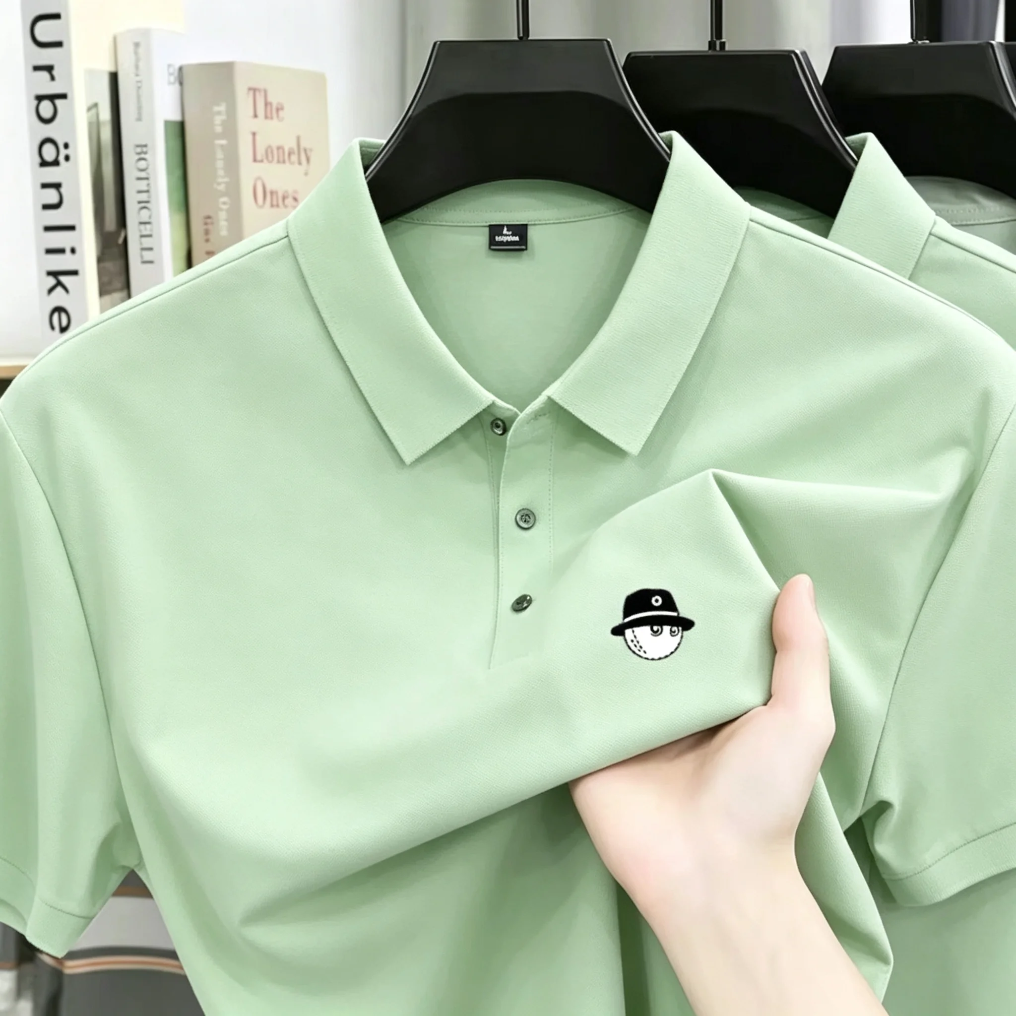 Sommerliches Herren-Golf-Poloshirt im neuen Stil mit modischer Stickerei, bequemes und atmungsaktives, lässiges Business-T-Shirt-Poloshirt – Detail 10