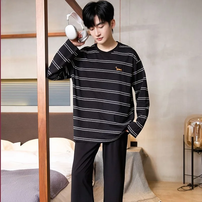 

Elegant Cotton Polyester Sleepwear Long Sleeve round Neck Home Clothes Set for Men Spring Autumn Vintage Striped Outwear