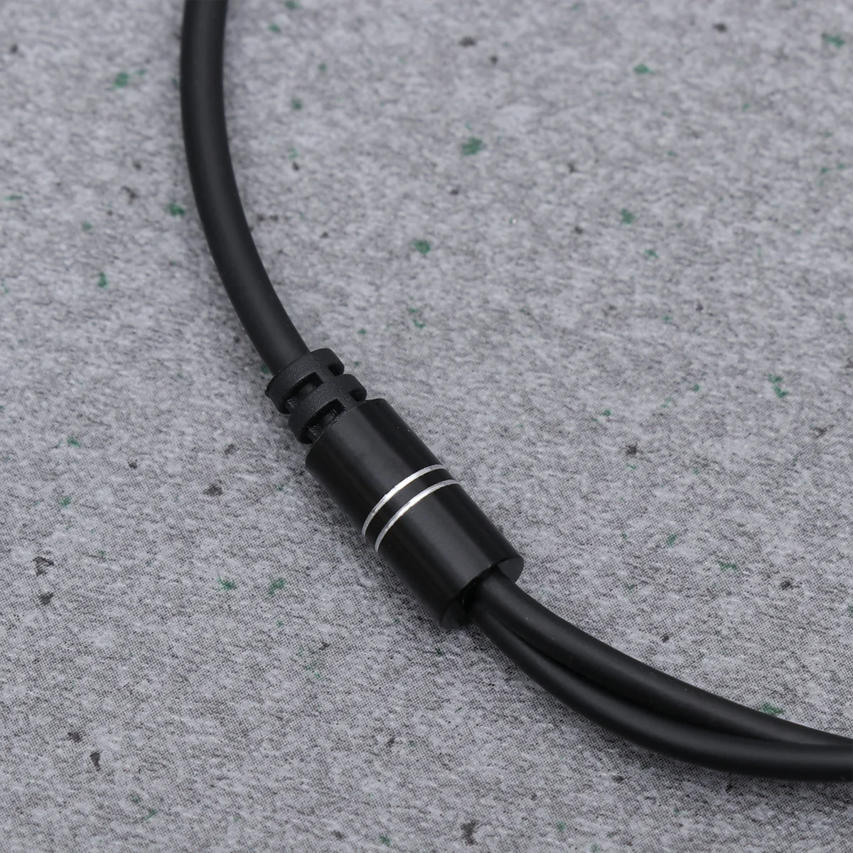 

3.5mm Mobile Phone Headset Microphone Splitter Cable Black Audio Adapter for Laptop Tablet Travel Compact Stereo Sound Sharing