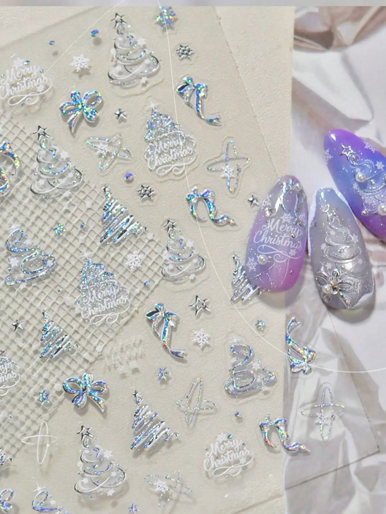 

1pc Enchanting Glitter Christmas Tree Press-On Nail Stickers 5D Metallic Ice Hockey Puck Star Bow "Merry Christmas" Nail Art Fes