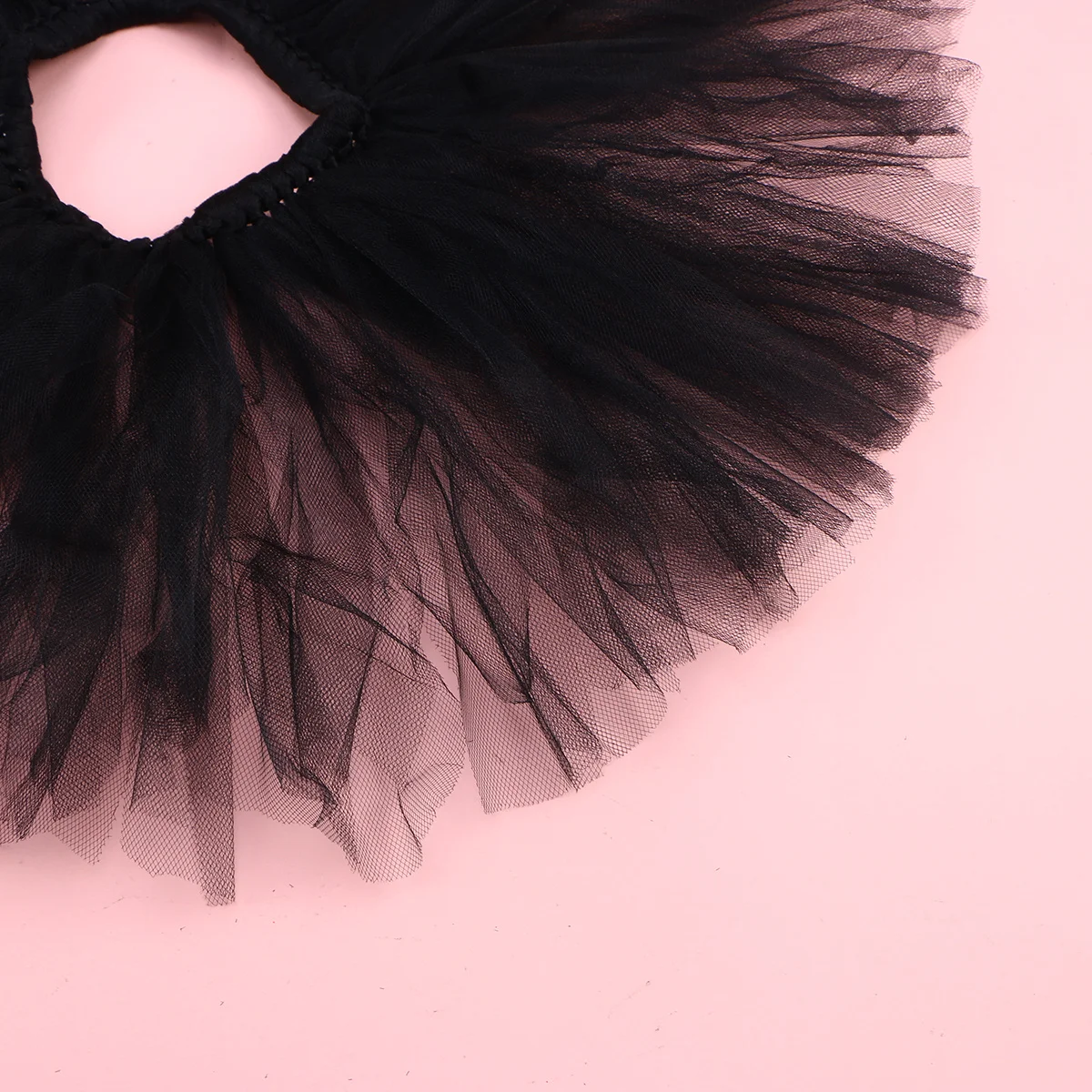 تنورة توتو صغيرة للفتيات باللون الأسود الناعم بخصر مطاطي من التول تنورة فقاعية ذات طبقات للتصوير الفوتوغرافي وحفلات الرقص