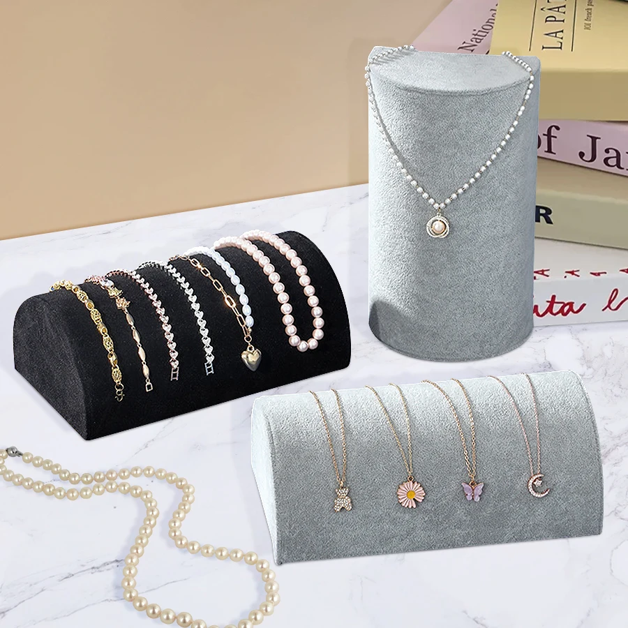 1 Piece, Flannel Half-Round Pillow Necklace Display Stand for Necklace and Bracelet Display and Storage