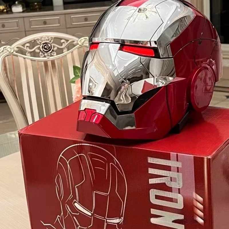 Iron Man MK5 Casco telecomandato e con controllo vocale Gioco di ruolo Iron Man Luce a LED Casco automatico Maschera Accessori Cosplay Puntelli per feste