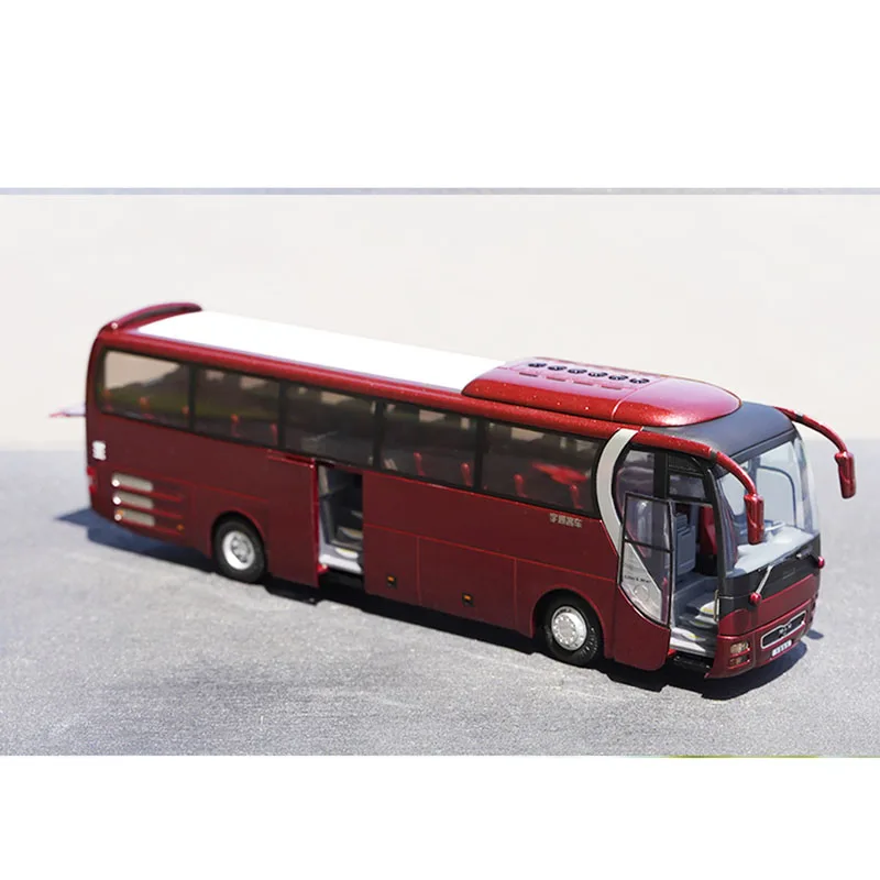 Diecast 1:42 Scale Yutong Bus MAN ZK6120R41 Luxury Tourist Bus Model FInished Simulation Collection Gift Toy