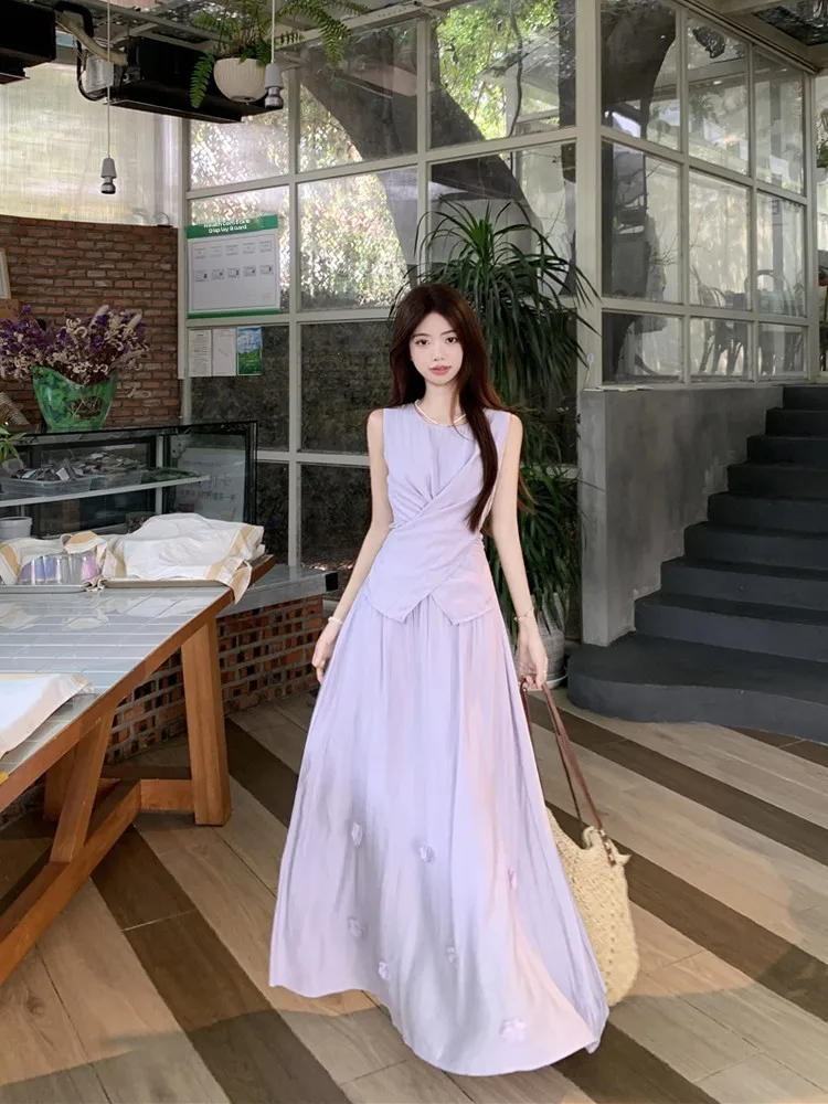 

Весенний женский модный комплект 2026: топ без рукавов с перекрестной талией и юбка-миди с 3D цветами, цветочный принт