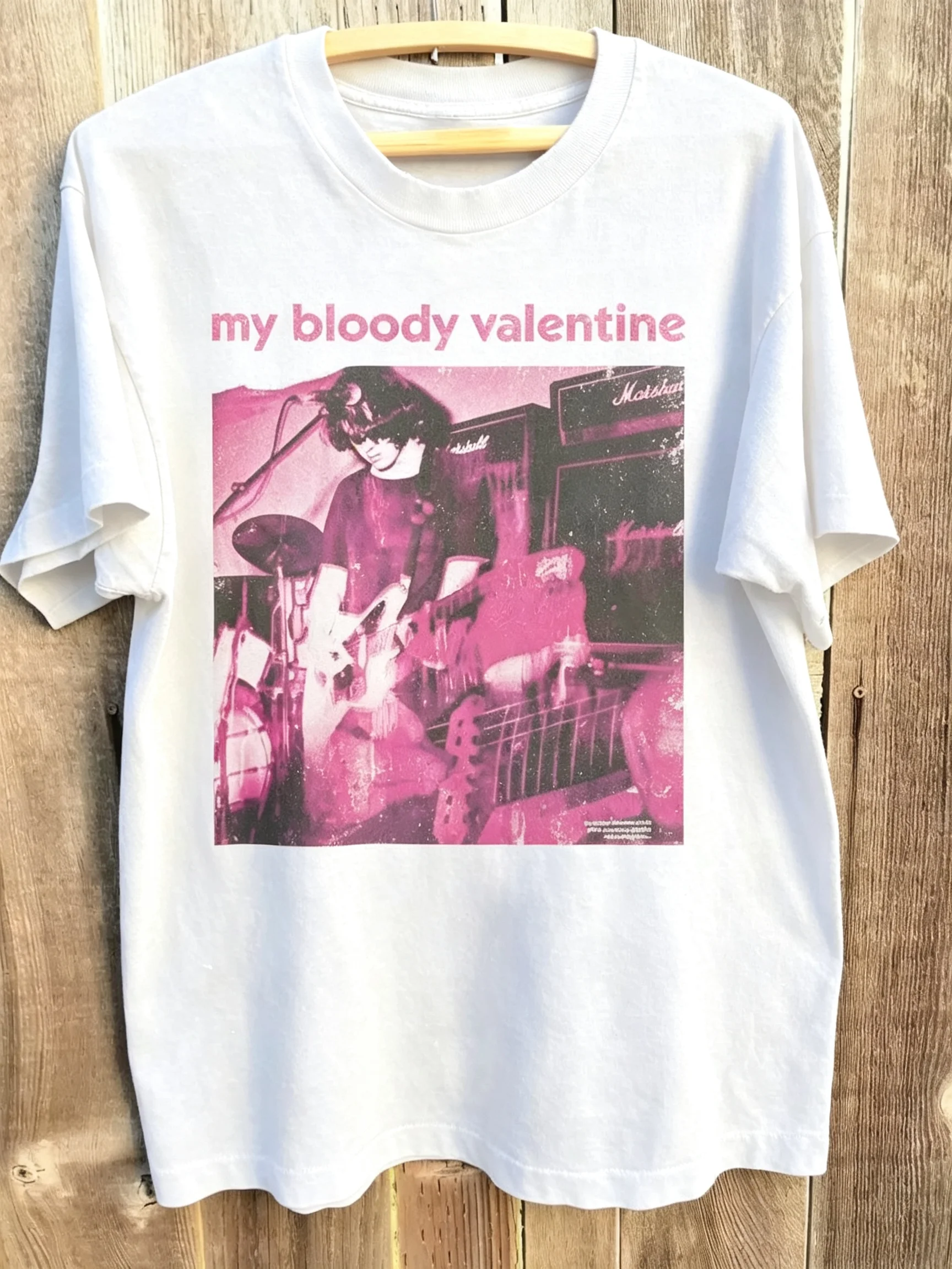 2026 Men Vintage Rock Graphic T‑Shirt Retro Magenta Tone Live Music Guitar Player Stage Art Print Black Short Sleeve Tee