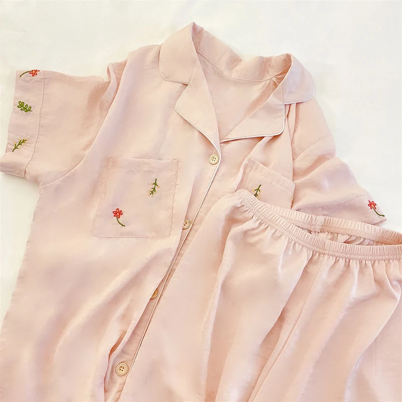 Satin 2 Piece Women Sleepwear Set Spring Summer Short Sleeve Pajamas for Woman Silk Fashion Sleepwear Luxurious Soft Pajama Set