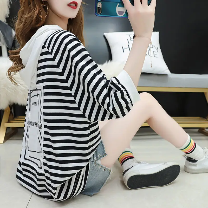 Fashion Printed Spliced Striped Lace Up Hoodies Sweatshirts Female Clothing 2024 Summer New Loose Korean Tops Casual Sweatshirts