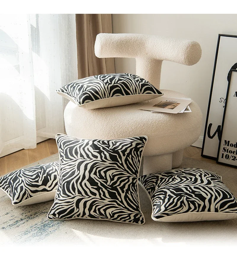 

Black and White Zebra Pattern Jacquard Pillowcase Silver Line Simple Nordic Style Pillow Cases Modern Light Luxury Cushion Cover