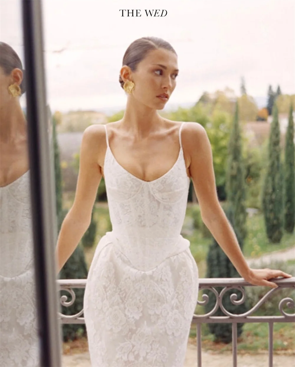Tokyo Customized White Spaghetti Strap Wedding Dress Sleeveless Lace Bridal Gown Elegant Mermaid Ankle-Length Wedding Gown 2026 image 2