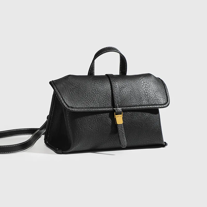 

Trendy Messenger Bag for Women – Spacious Crossbody Shoulder Purse, Minimalist Square Handbag, Versatile Tote for Work & Travel