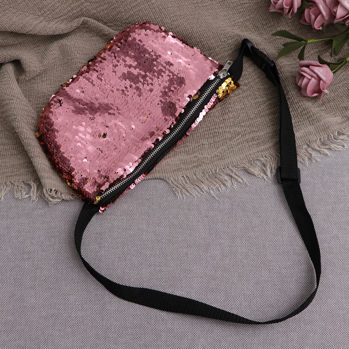 

Sequins Waist Bag for Women Double Color Plus Pink Fany Pack Reusable Portable Comfortable Zipper Casual Travel Belt