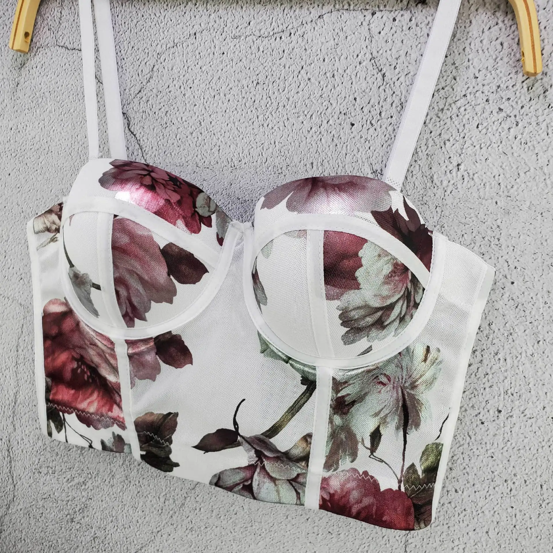 J730ドロップシップ 美しいブラジャー 女の子 女性服 スイートメモリー メッシュフラワー スモールストラップ タンクトップ 立体的な胸元付き