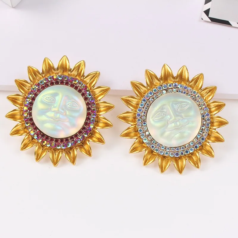 1pcs the sun goddess pendant oil drop brooch sunflower gemstone pins clothes accessories