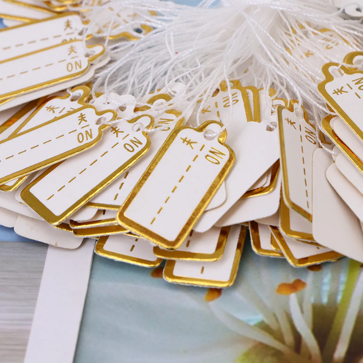 500Pcs Paper Price Tags for Jewelry Store Shape Bright Color Hangable Handwrite Labels for Watch Earrings Bracelet