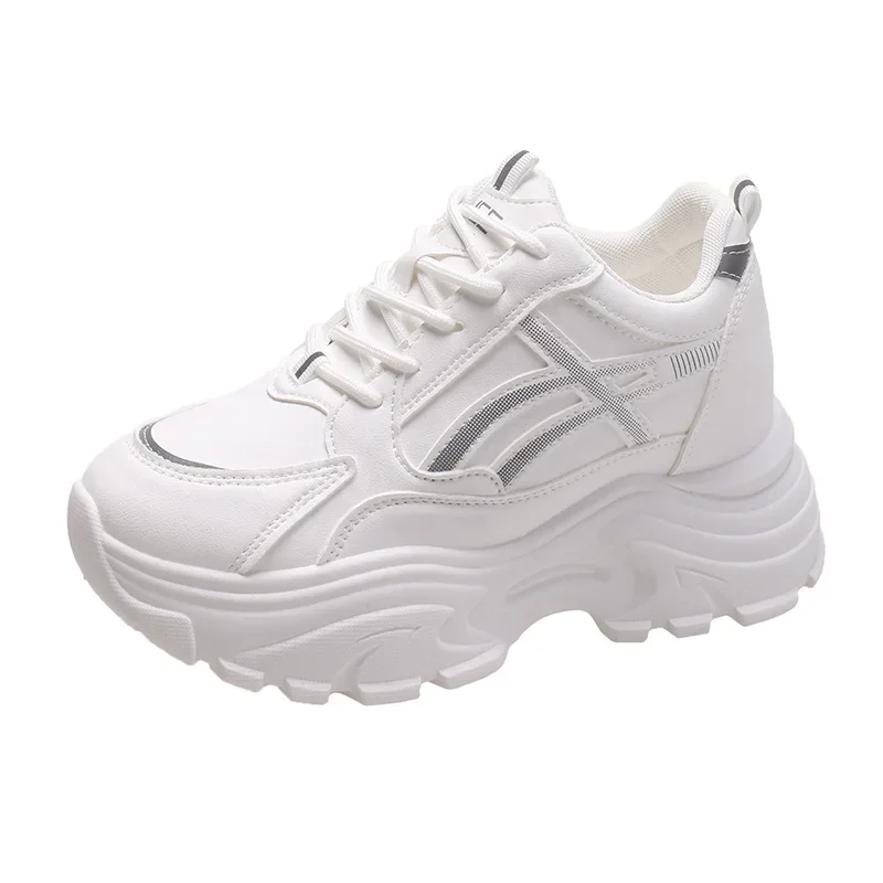 Brand Designer Women\'s Casual Shoes Thick Sole Anti Slip Lace Up Sports Shoes Student Running Shoes Women\'s Sneakers 2024