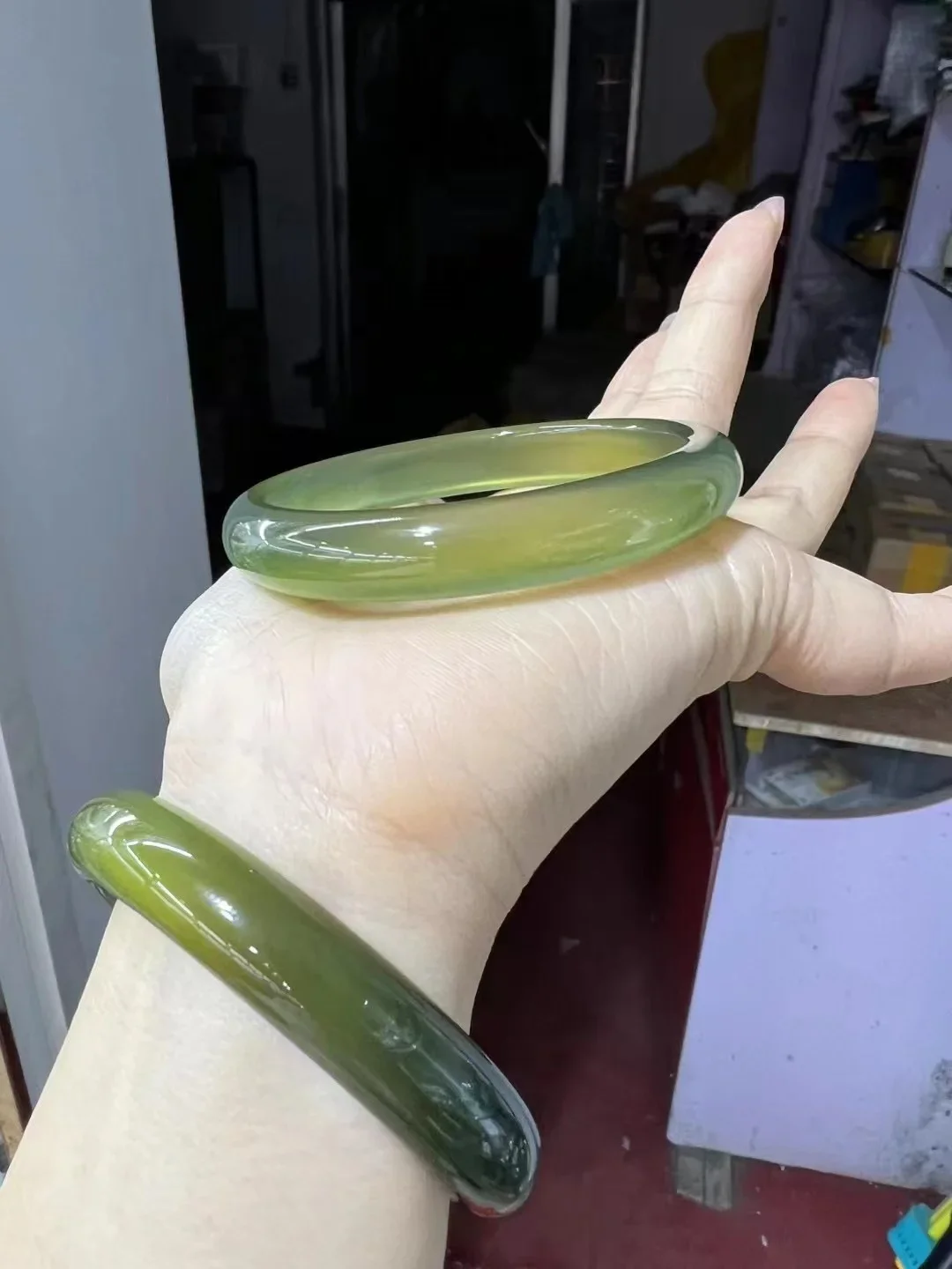 

New rare Olive green Bracelet Natural A-grade high-quality agate Ice delicate material Bangles Elegant women Handring Fine Jewel