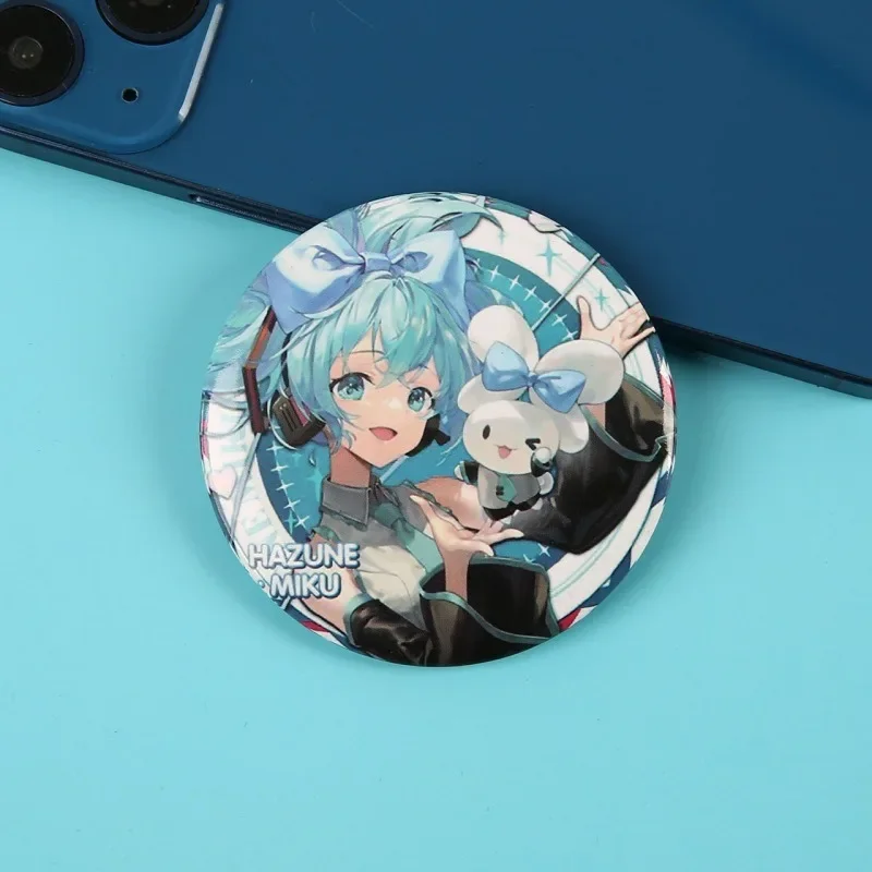 Insignia de Hatsune Miku ACGN, accesorios Kawaii de Anime japonés, adornos para niños, decoración de mochila escolar de moda, regalos de vacaciones para niñas