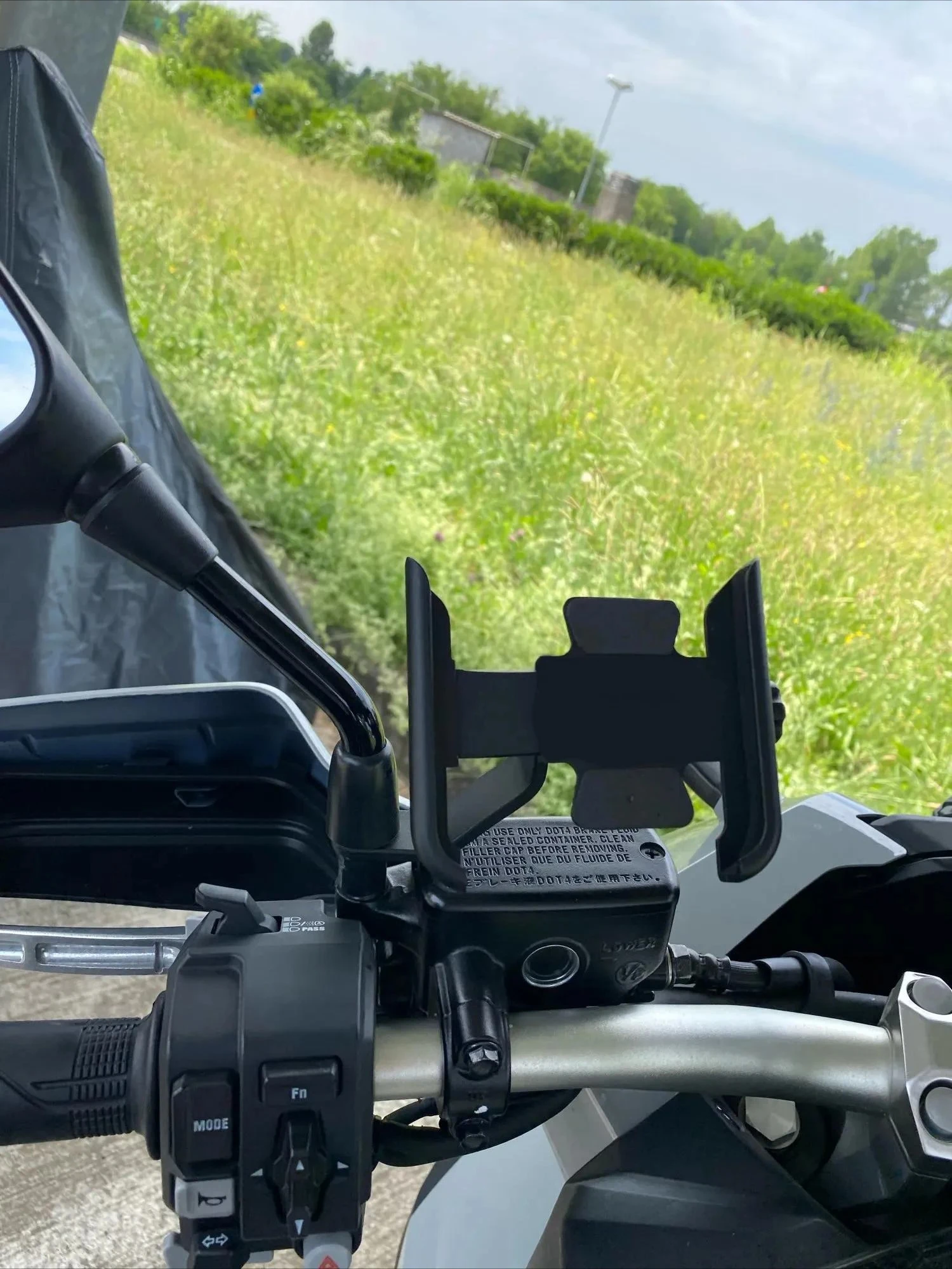 حامل جوّال بلاستيكي للدراجة النارية: مرآة مقود CNC مع حامل حامل GPS خلفي لـ Forza