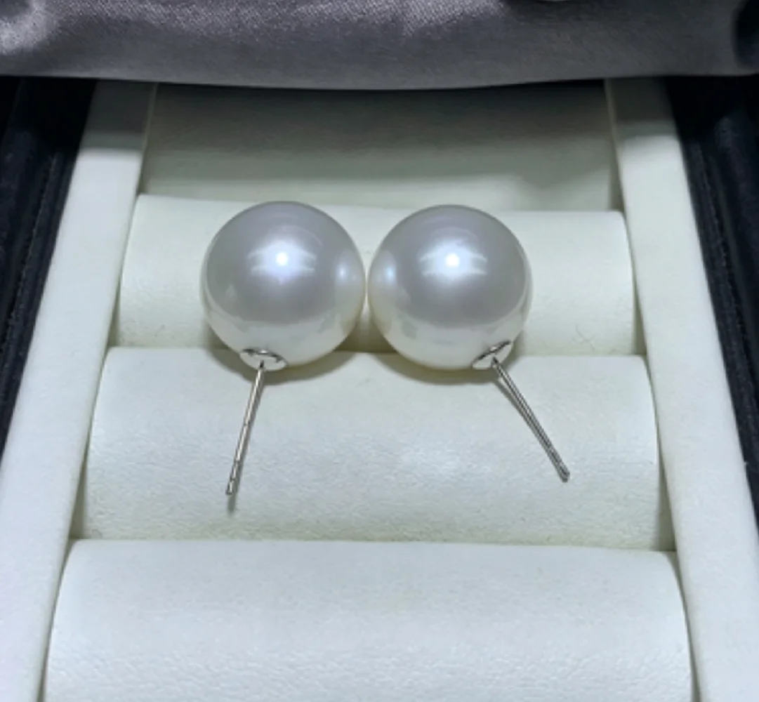 1 pair/large pearl AAAA grade 12-13mm natural South  Sea round pearl earrings (925 silver)