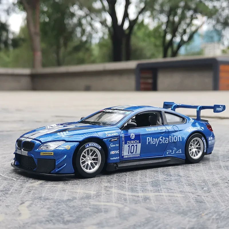 1:32 BMW M6 GT3 Rally Car Alloy Model Car Toy Diecasts Casting Sound and Light Car Toys For Children Vehicle