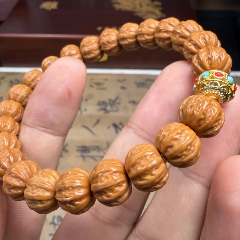 Natural Flame Lion Walnut Carved Bead Bracelet Accessories, Buddhist Prayer Beads, Handheld Rosary