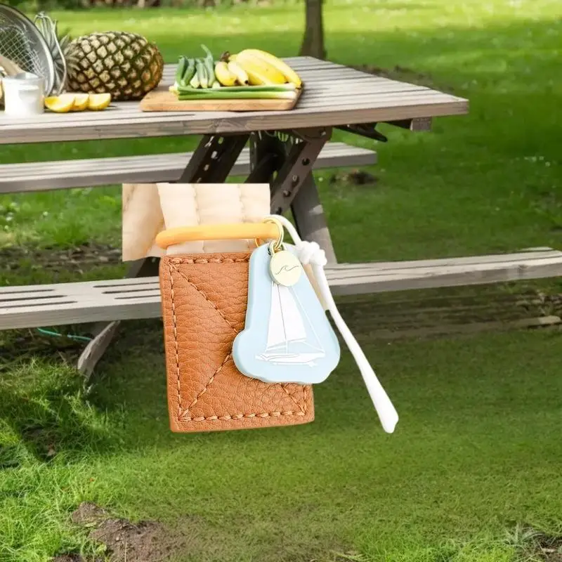 سحر الاكريليك وقلادة الهاتف المحمول الهندسية المتناقضة مع نسج حبل الرجعية