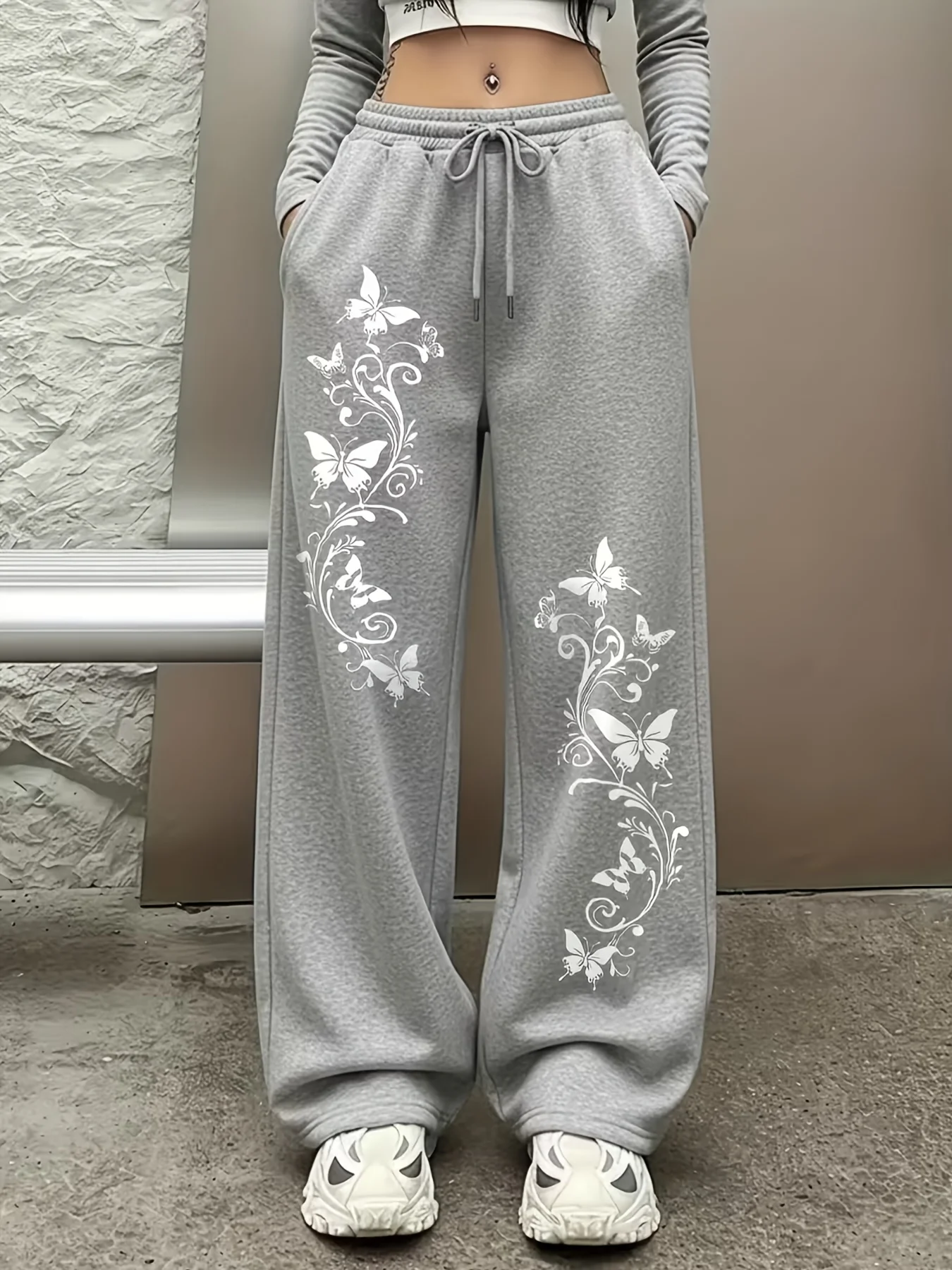 Neue Damen-Plus-Size-Hose mit Schmetterlingsdruck, Fleece, elastischem Bund, geradem Bein, modisch und vielseitig. – Detail 4