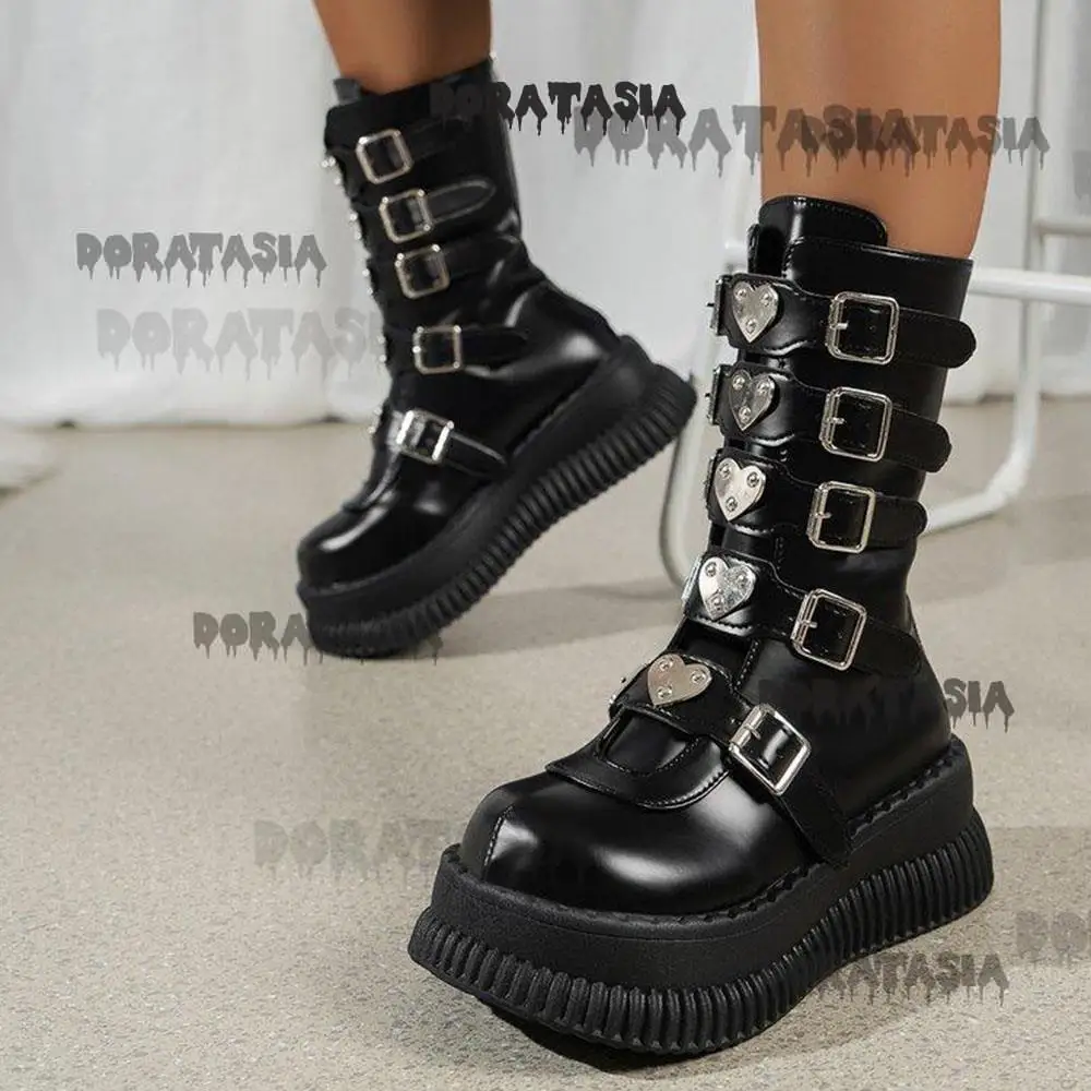 Stivali da moto da donna con plateau fibbia con zeppa spessa scarpe a metà polpaccio Luxury Punk Goth Cosplay Lolita Holloween wotter Boots