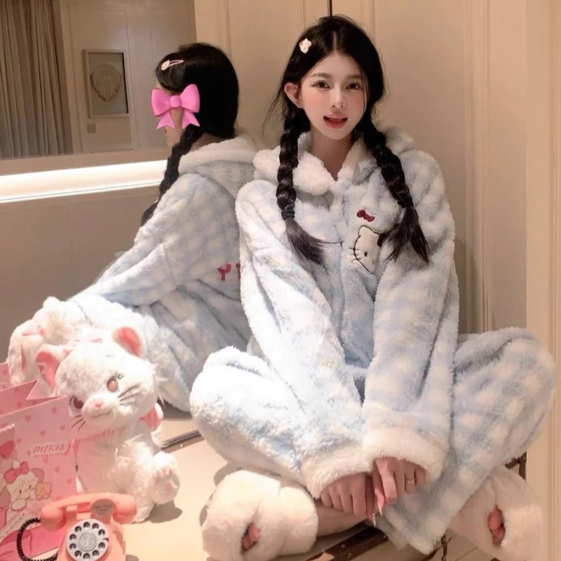 

Hello Kitty в стиле принцессы, утолщенный коралловый бархат с капюшоном, домашняя одежда, пижамный комплект с длинными рукавами, теплый комплект для девочек, свободный и удобный
