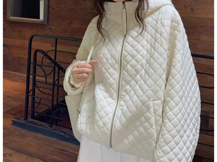 

Ultra-light Quilted Versatile Hooded Cotton-padded Lightweight Jacket 2025 Winter New Loose Slimming Warm Cotton Coat