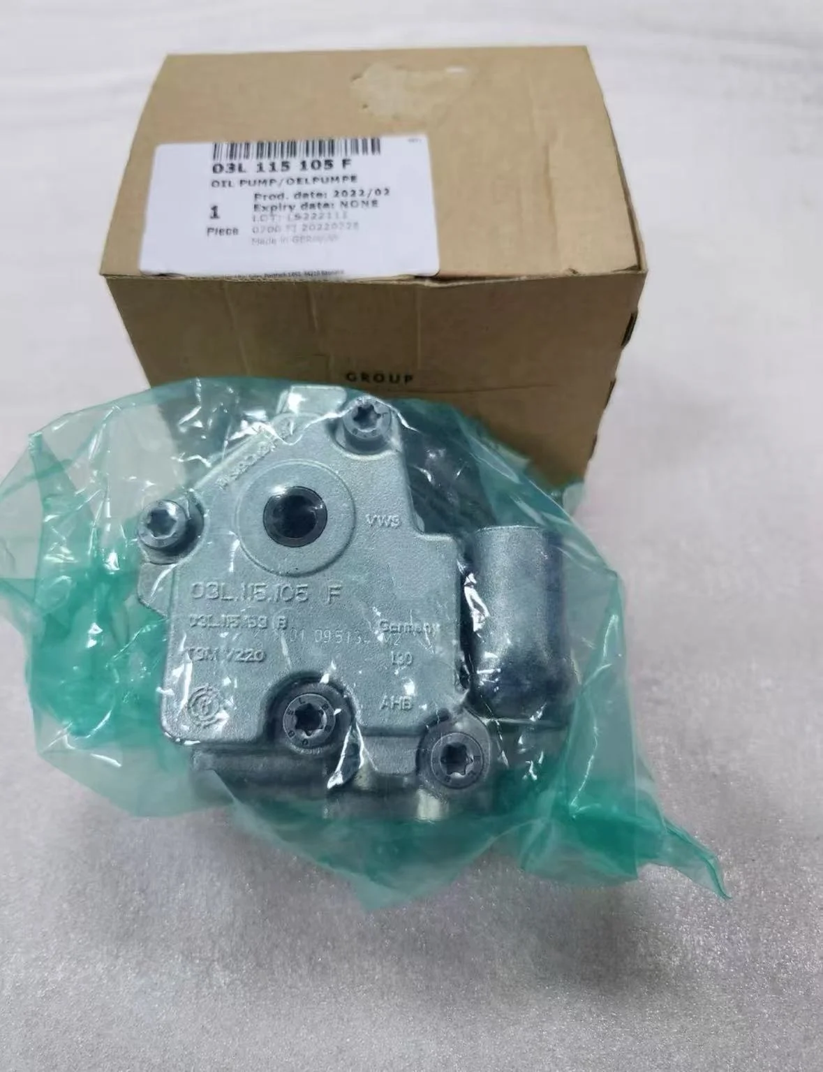 03L115105F 03L115105D 03L115105H 03L115105G Diesel Engine Oil Pump for Q3 Q5 Jetta Amarok CC TT A3 A4 A5 A6 Golf