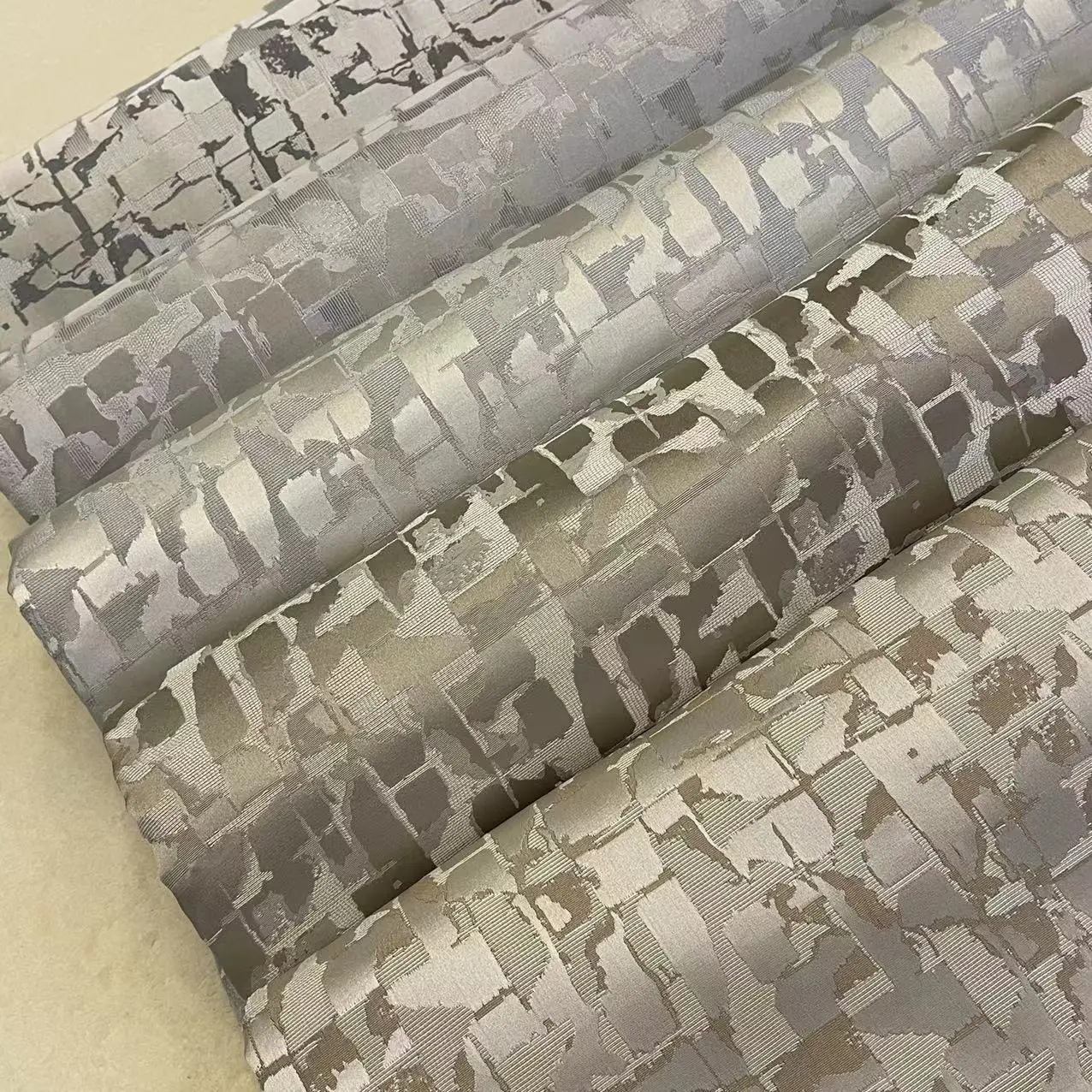 American modern pillow fabric, light luxury, irregular pattern plaid curtain fabric, personalized new Chinese clothing fabric