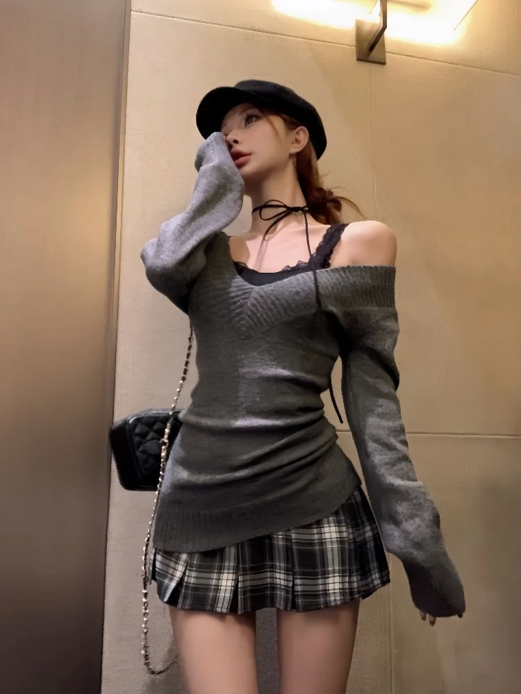 Women Two Piece Suit Vintage Grey Long Sleeve T-shirt with A-Line Mini Pleated Plaid Skirt Vintage Y2k Skirt Sets 2000s Clothes