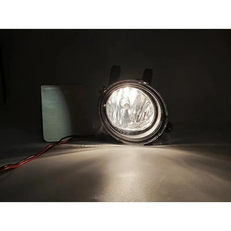 مجموعة مصابيح الضباب لـ F20 F21 F22 F23 F45 F46 F30 F31 F34 F32 F33 F36 المصد الأمامي مكافحة الضباب الخفيف 63177248911 63177248912