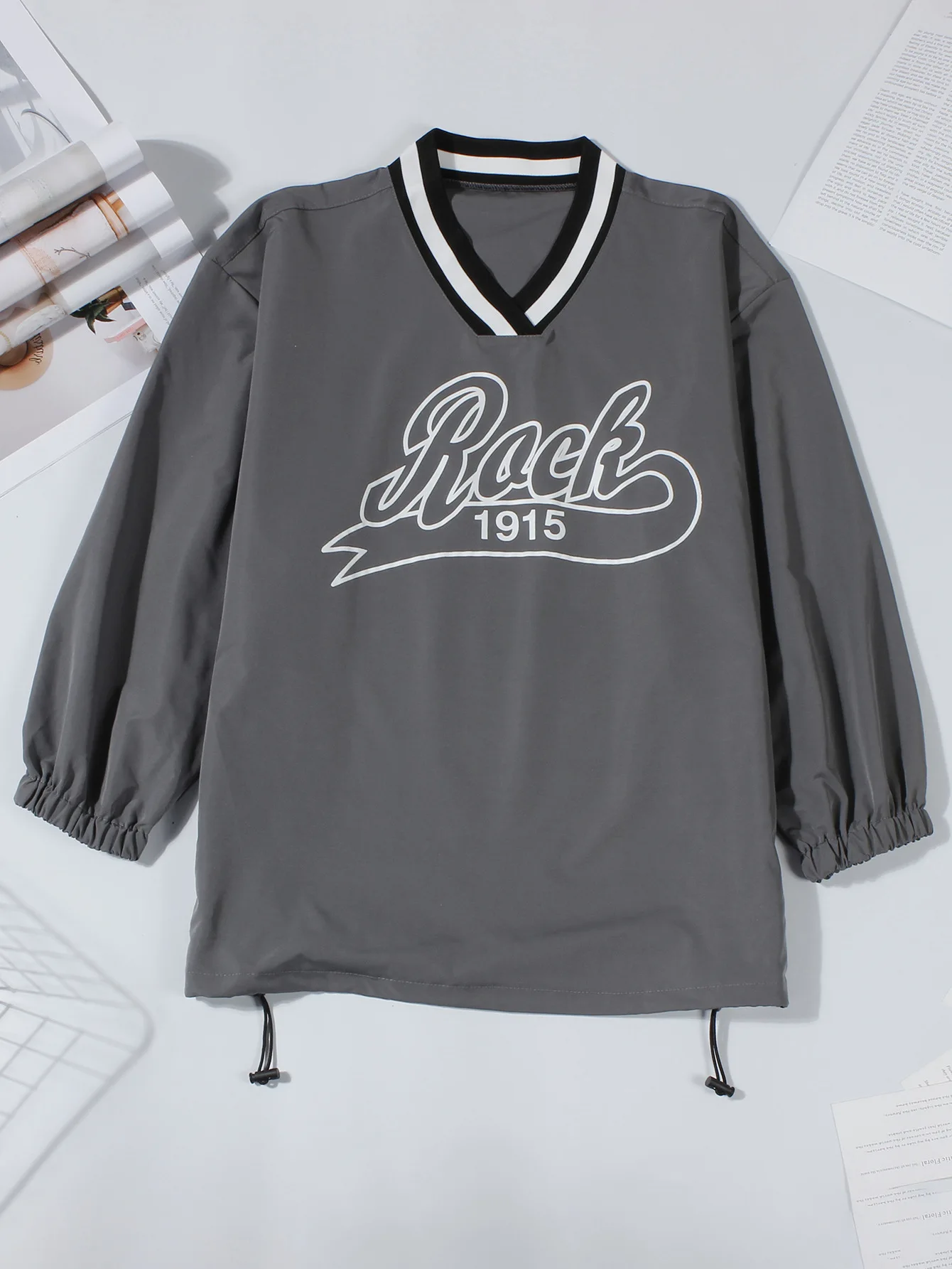 2025년 가을 여성 의류 미국 스트리트 캐주얼 여성 레터 프린트 컬러 블록 루즈 후드티 브이넥 긴팔 블라우스